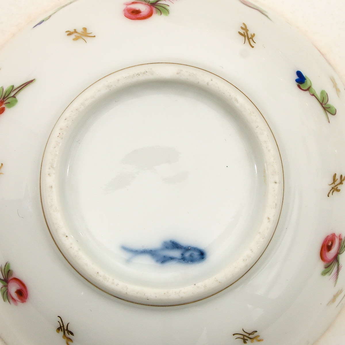 A Collection of Porcelain and Pottery - Image 9 of 10