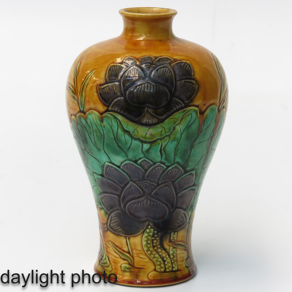 A Meiping Vase - Image 7 of 10