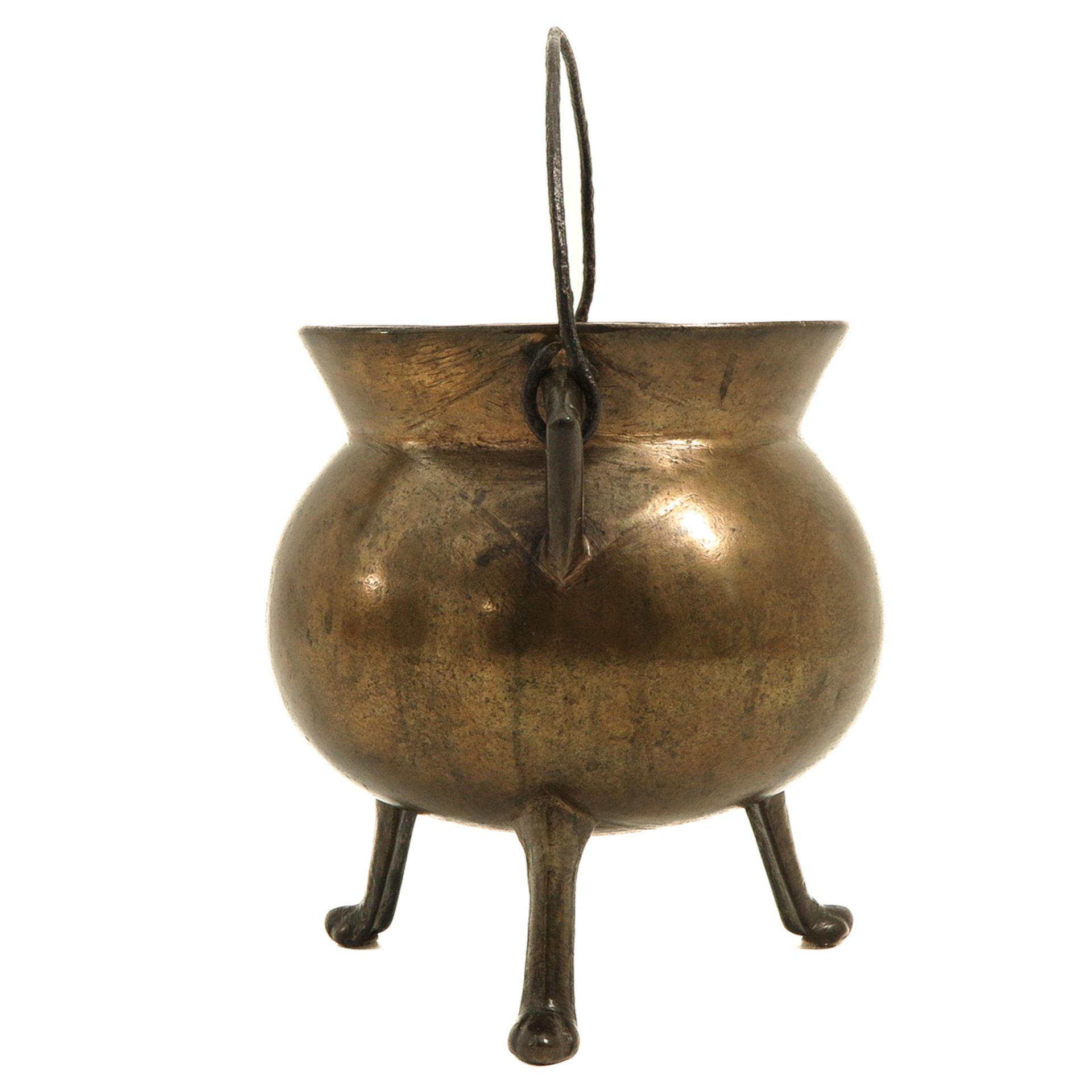 A 17th Century Bronze Pot - Bild 2 aus 8