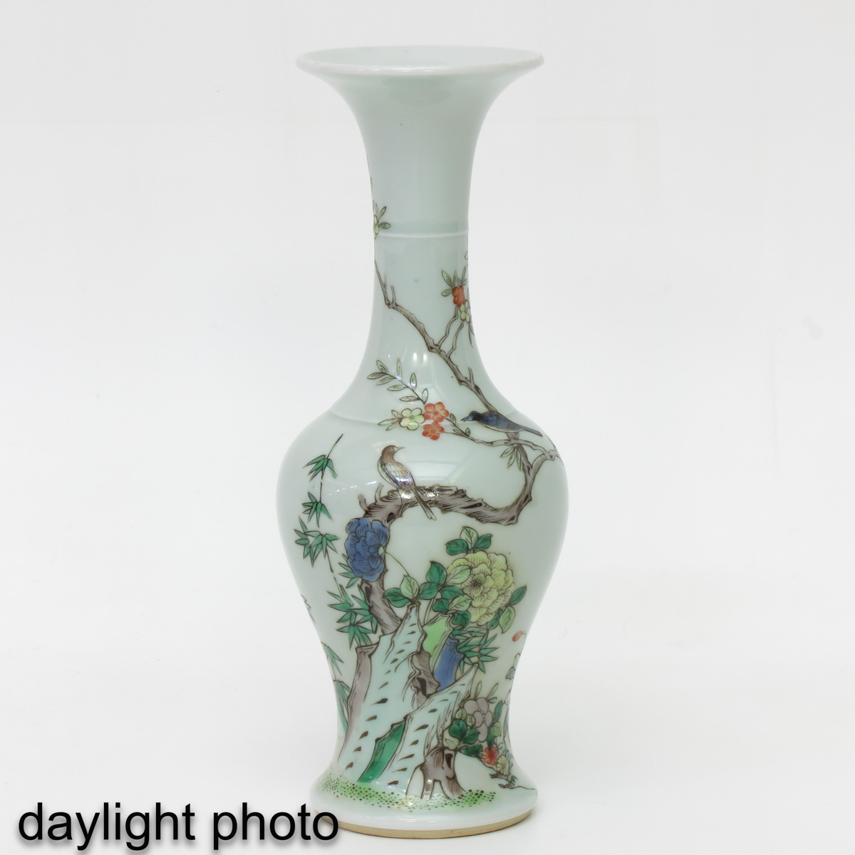 A Famille Verte Vase - Image 7 of 10