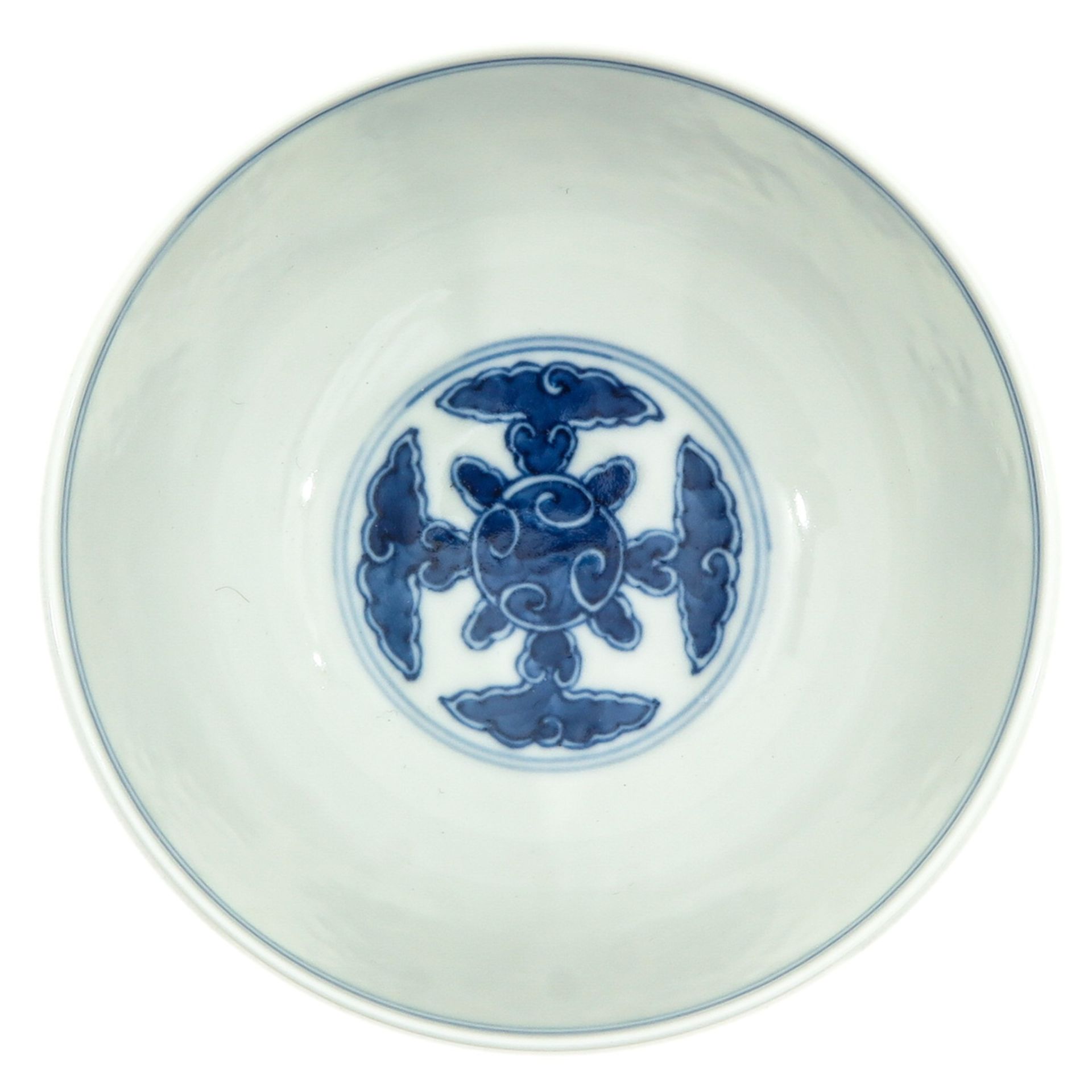 A Blue and White Bowl - Bild 5 aus 10