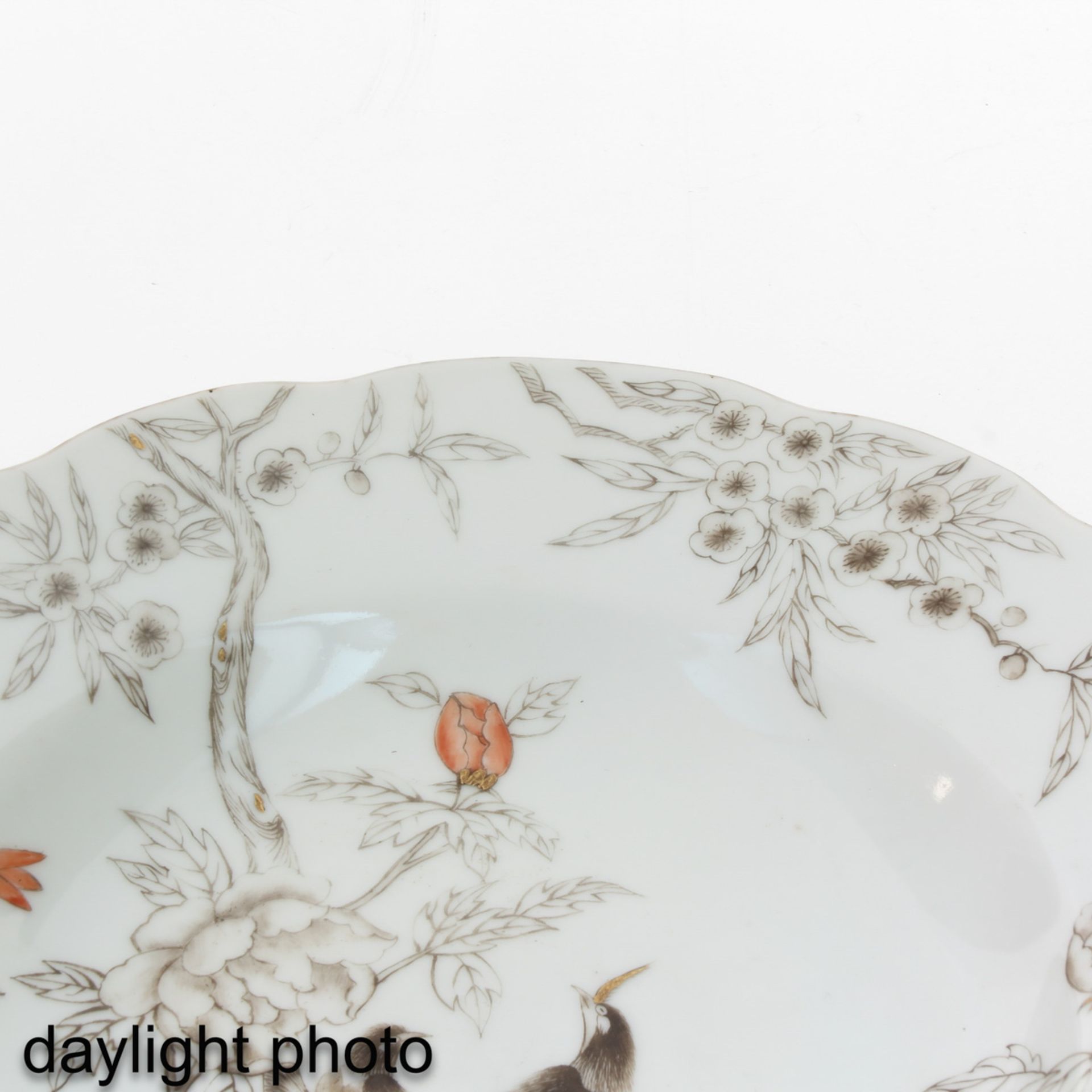 A Pair of Encre de Chine Plates - Image 10 of 10