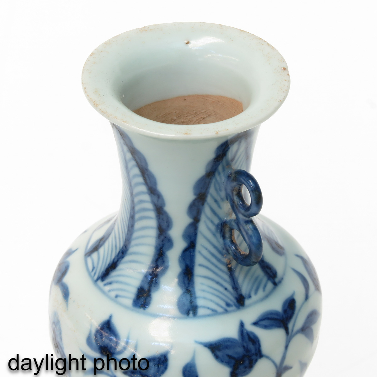 A Blue and White Vase - Image 10 of 10