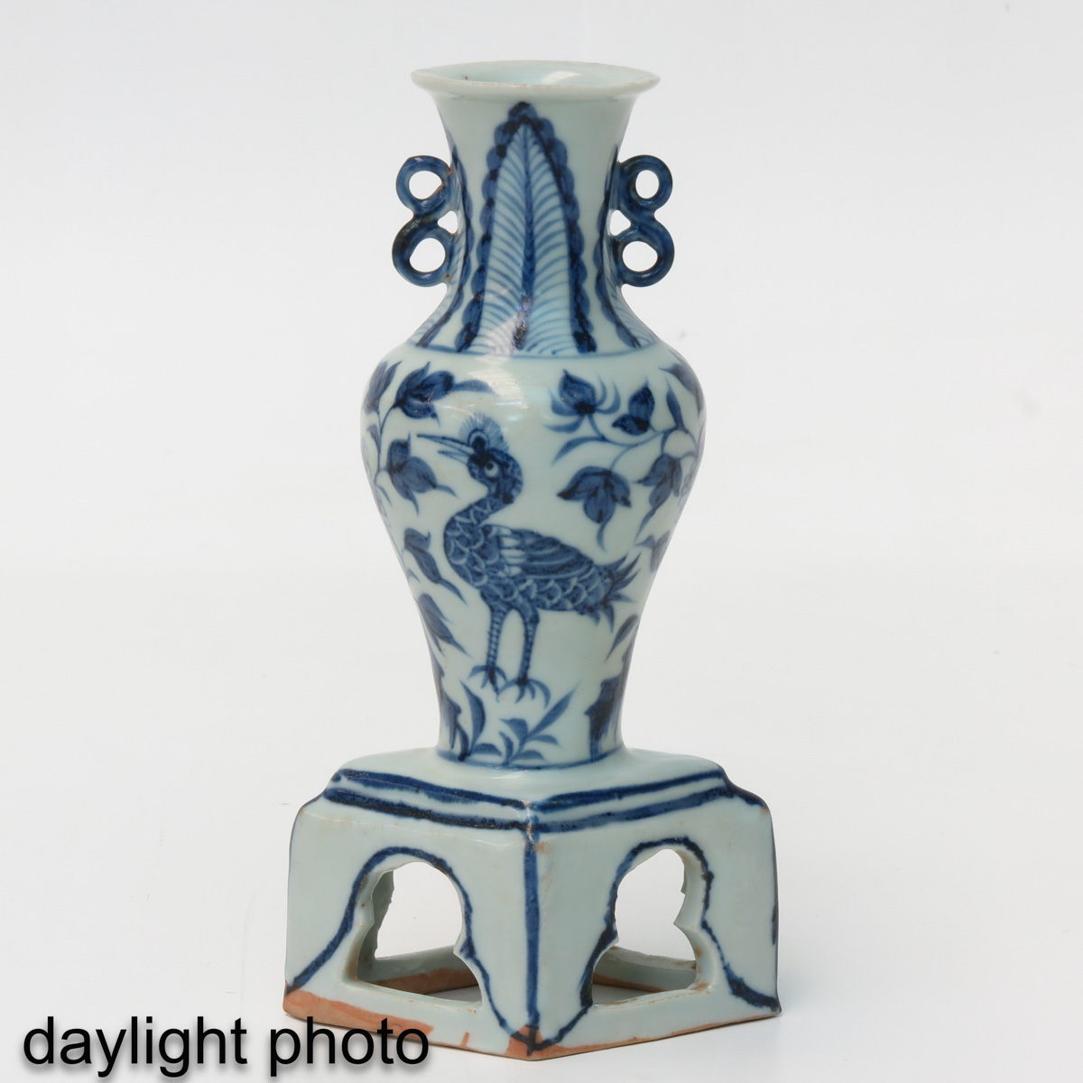 A Blue and White Vase - Image 7 of 10