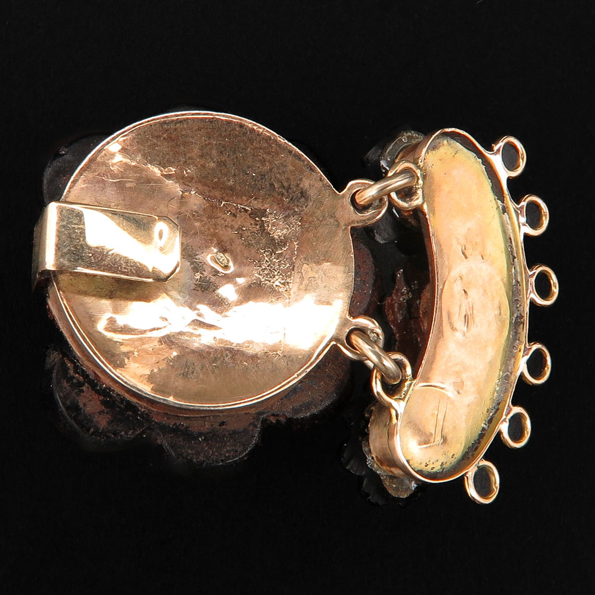 A Collection of Clasps - Image 4 of 7