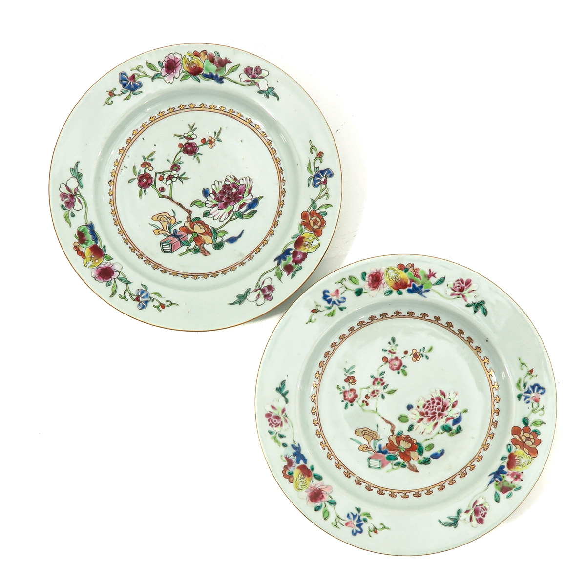 A Series of 6 Famille Rose Plates - Image 7 of 10