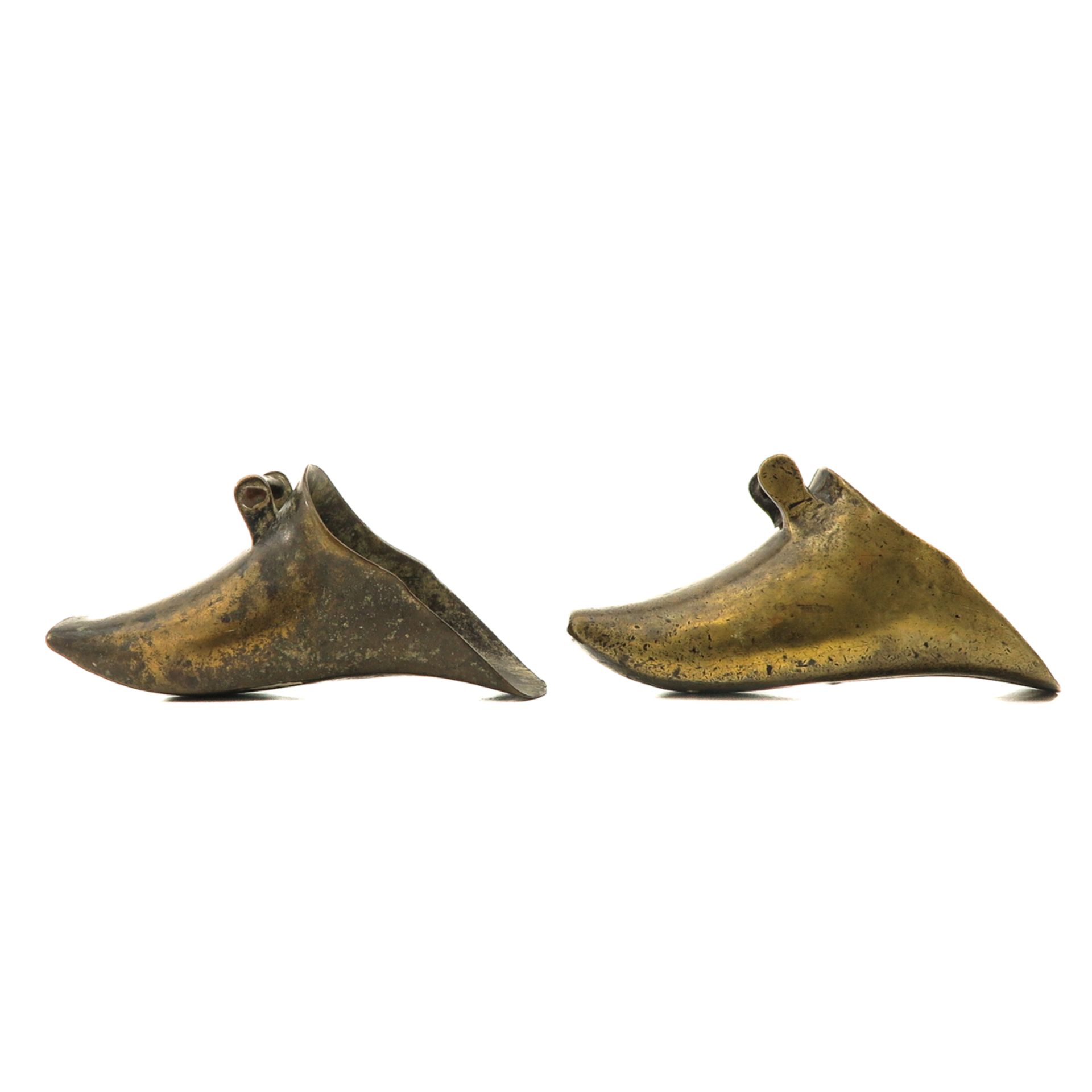 A Pair of 17th Century Bronze Boots - Bild 2 aus 9