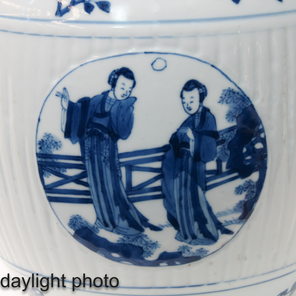 A Blue and White Ginger Jar - Image 10 of 10