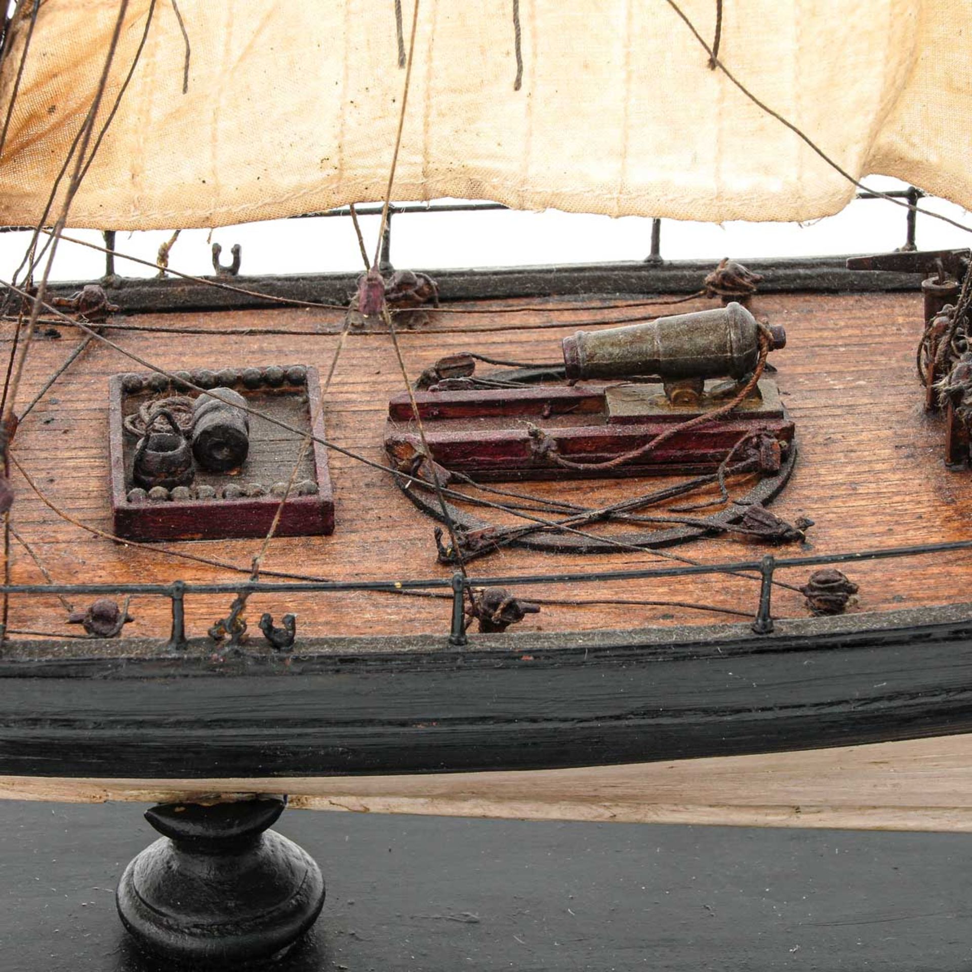 A 19th Century Model Ship - Image 8 of 10