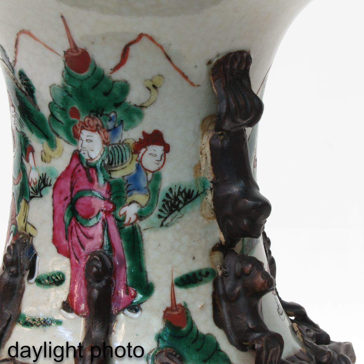 A Pair of Nanking Vases - Image 10 of 10