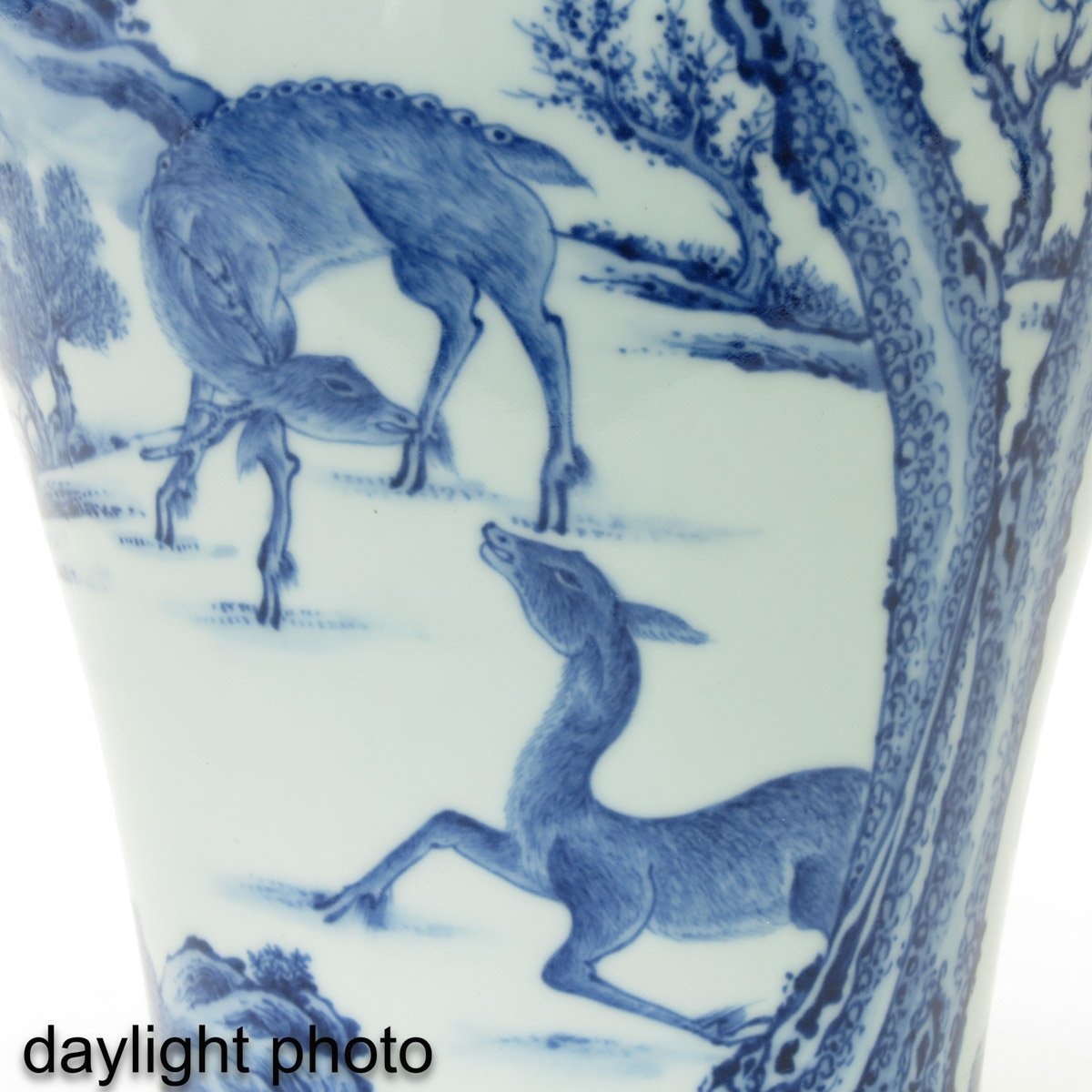 A Blue and White Vase - Image 10 of 10