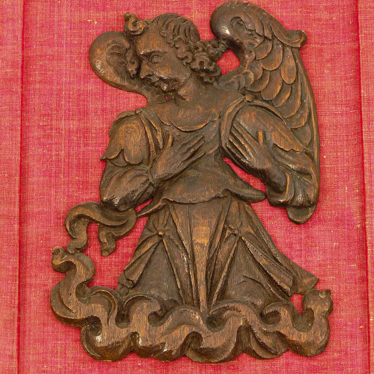 A Pair of Religious Carvings in Frames - Image 8 of 8