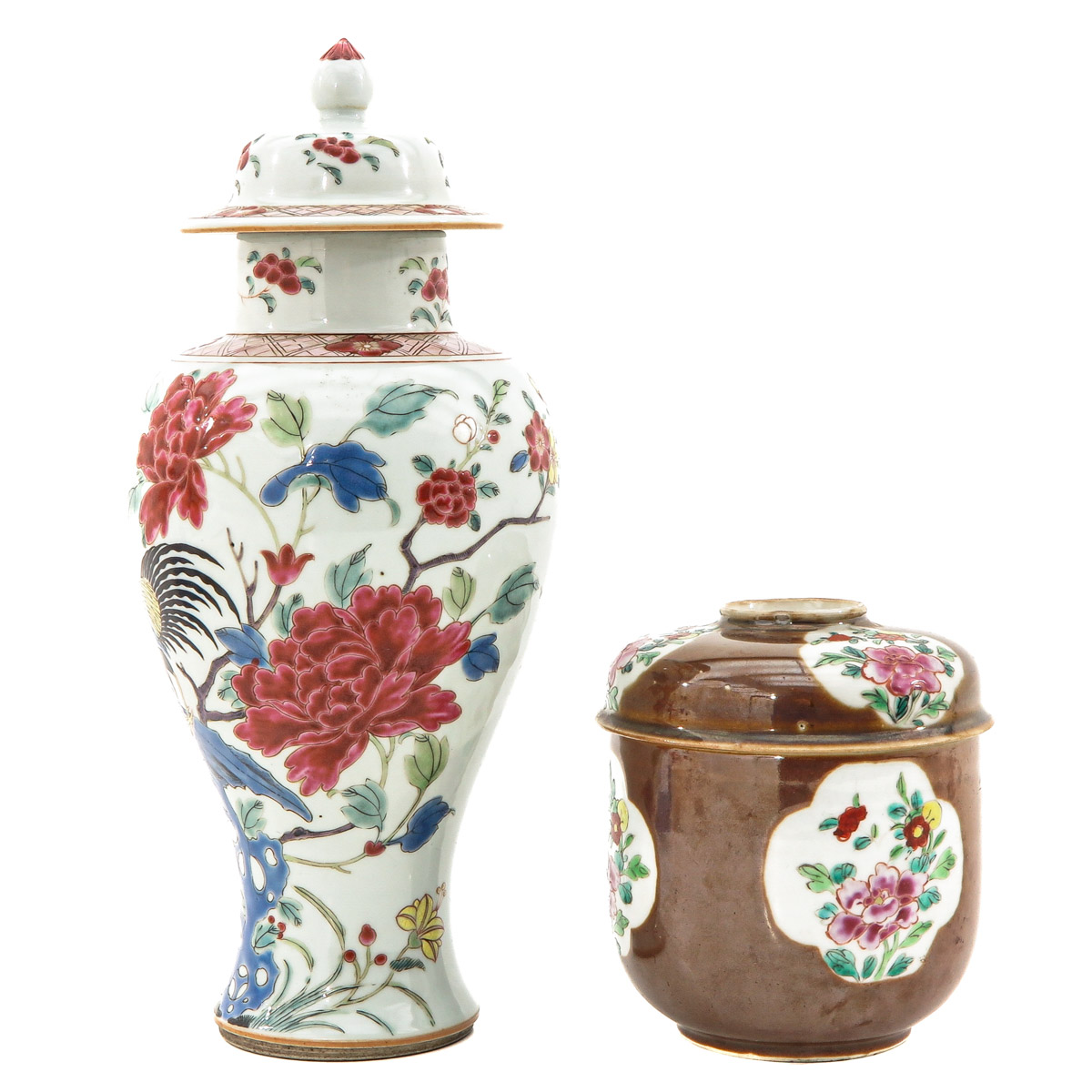 A Pot with Cover and Garniture Vase - Image 2 of 10