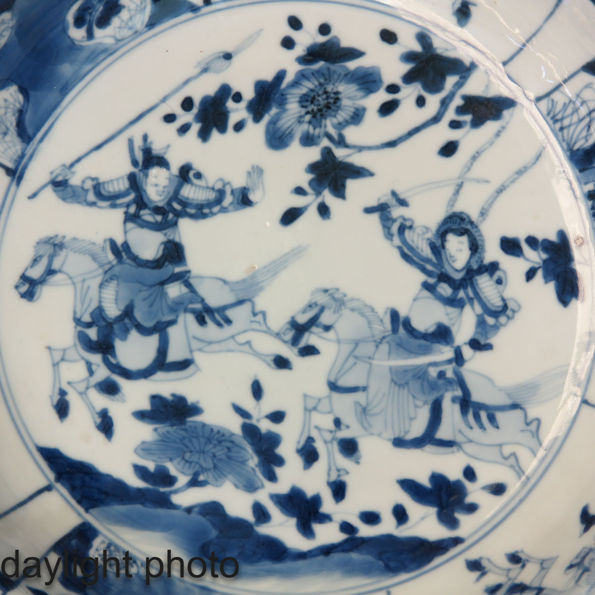 A Blue and White Plate - Image 10 of 10