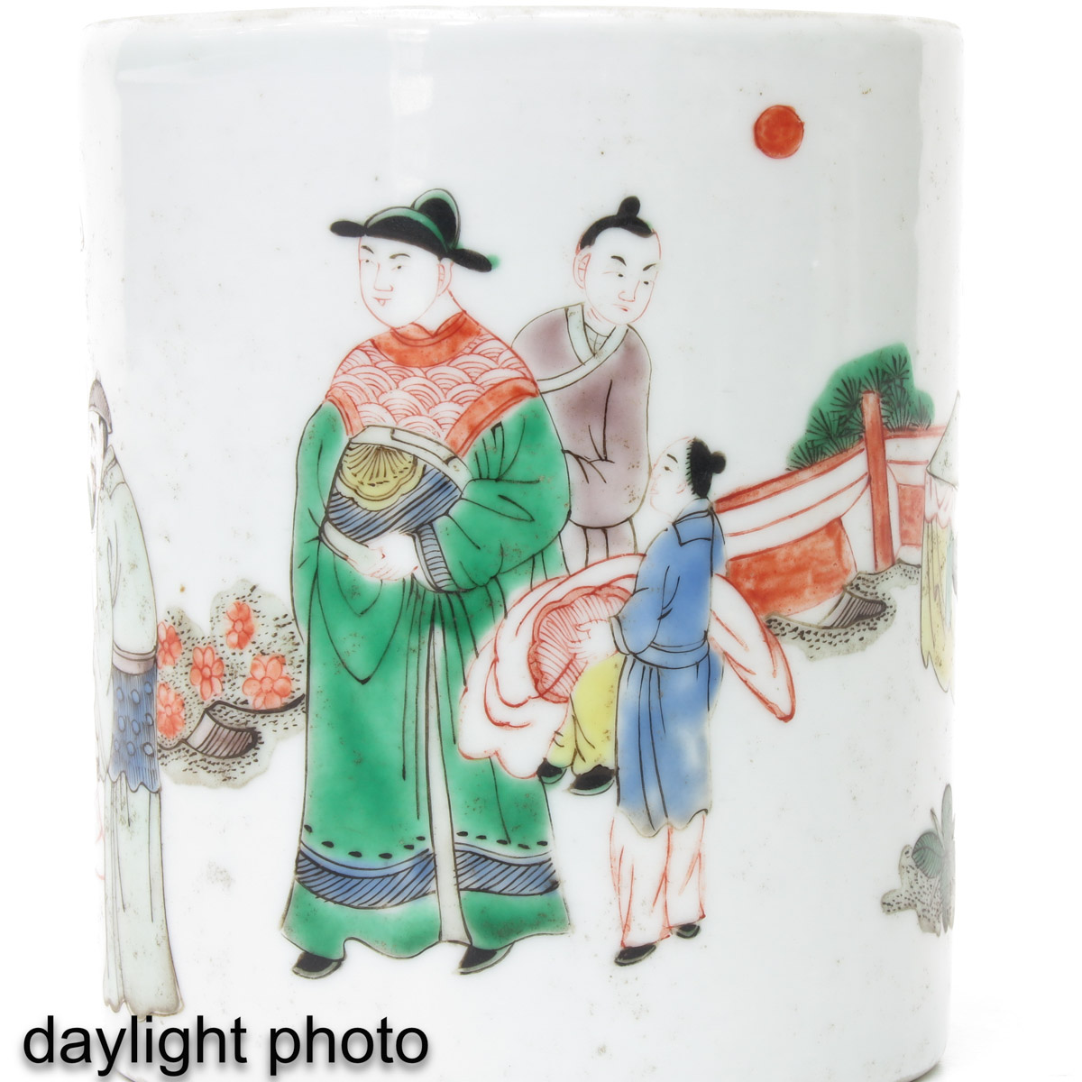 A Famille Verte Brush Pot - Image 10 of 10