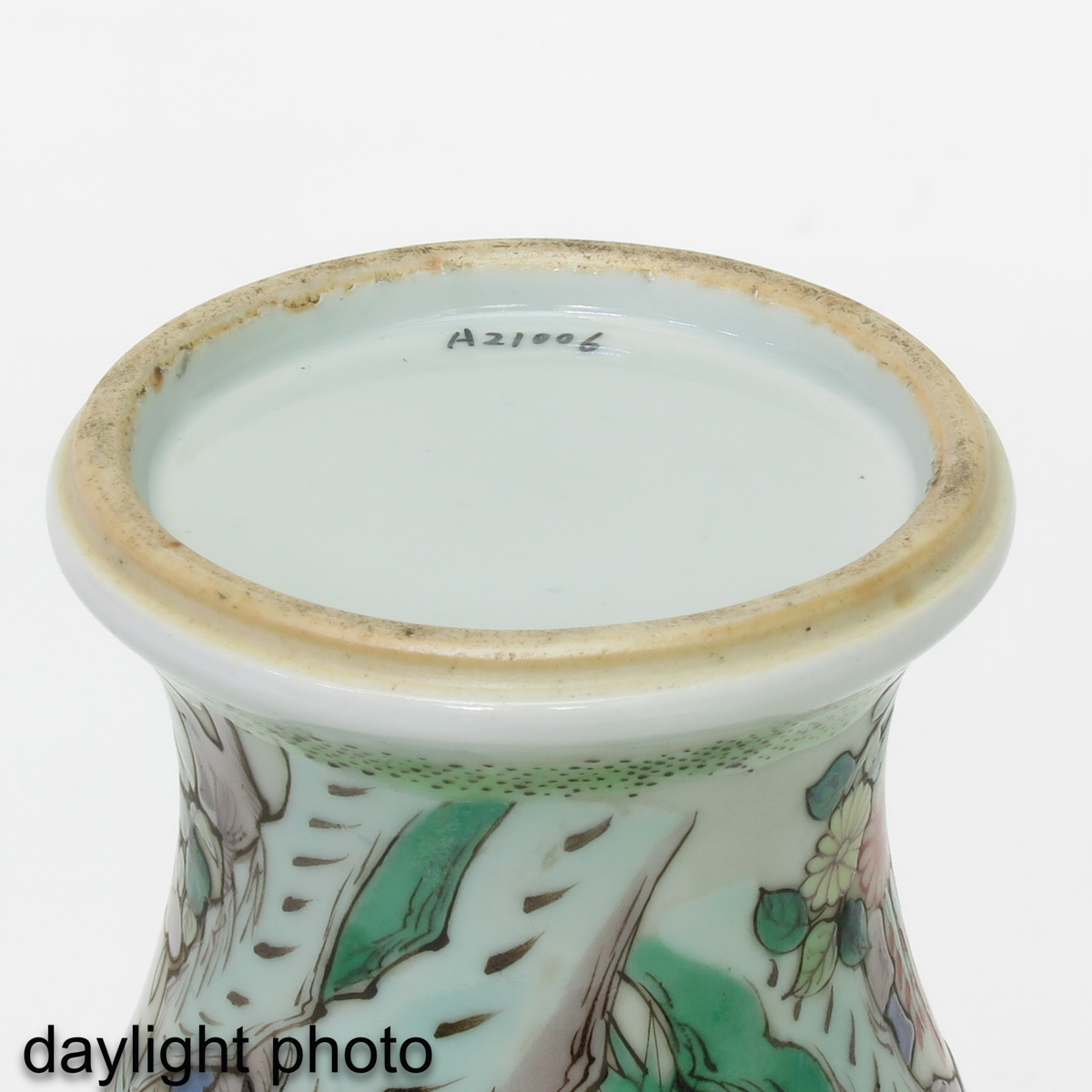 A Famille Verte Vase - Image 8 of 10