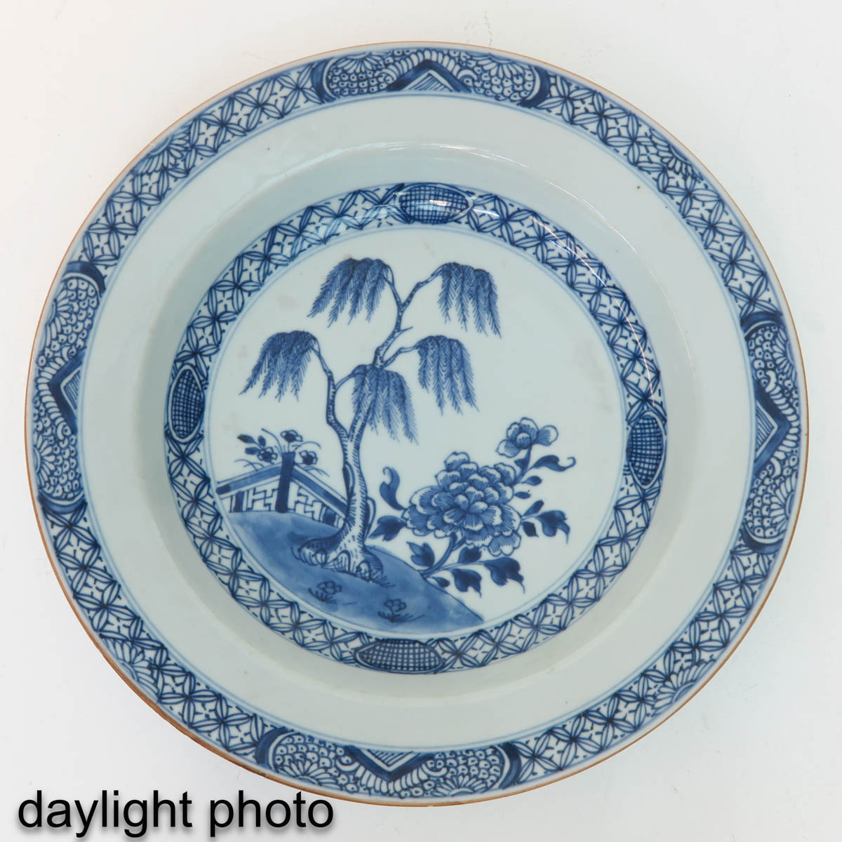 A Series of 6 Blue and White Plates - Image 9 of 10