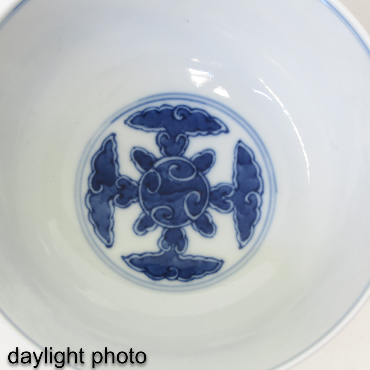 A Blue and White Bowl - Image 10 of 10