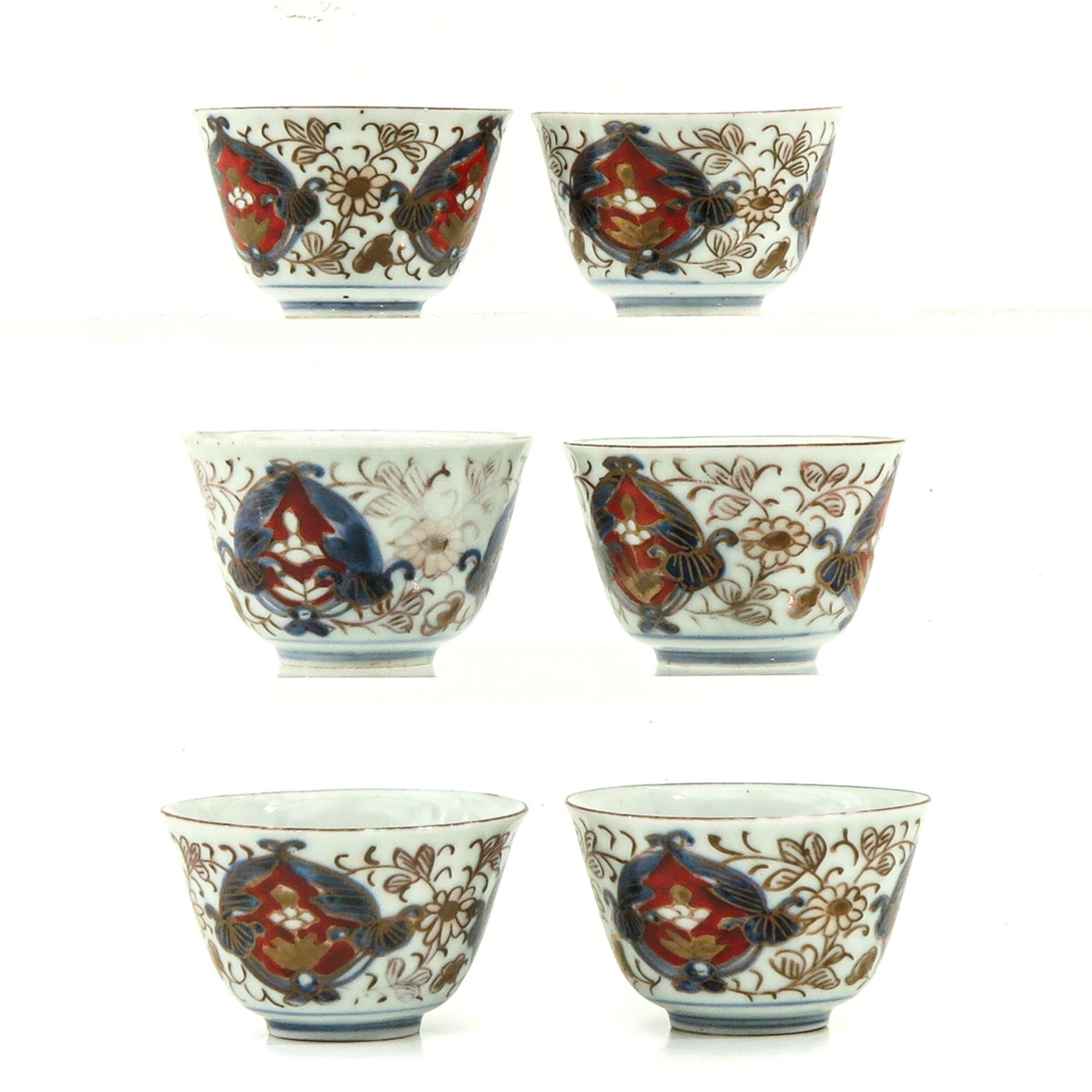 A Collection of 6 Imari Cups and Saucers - Bild 4 aus 10