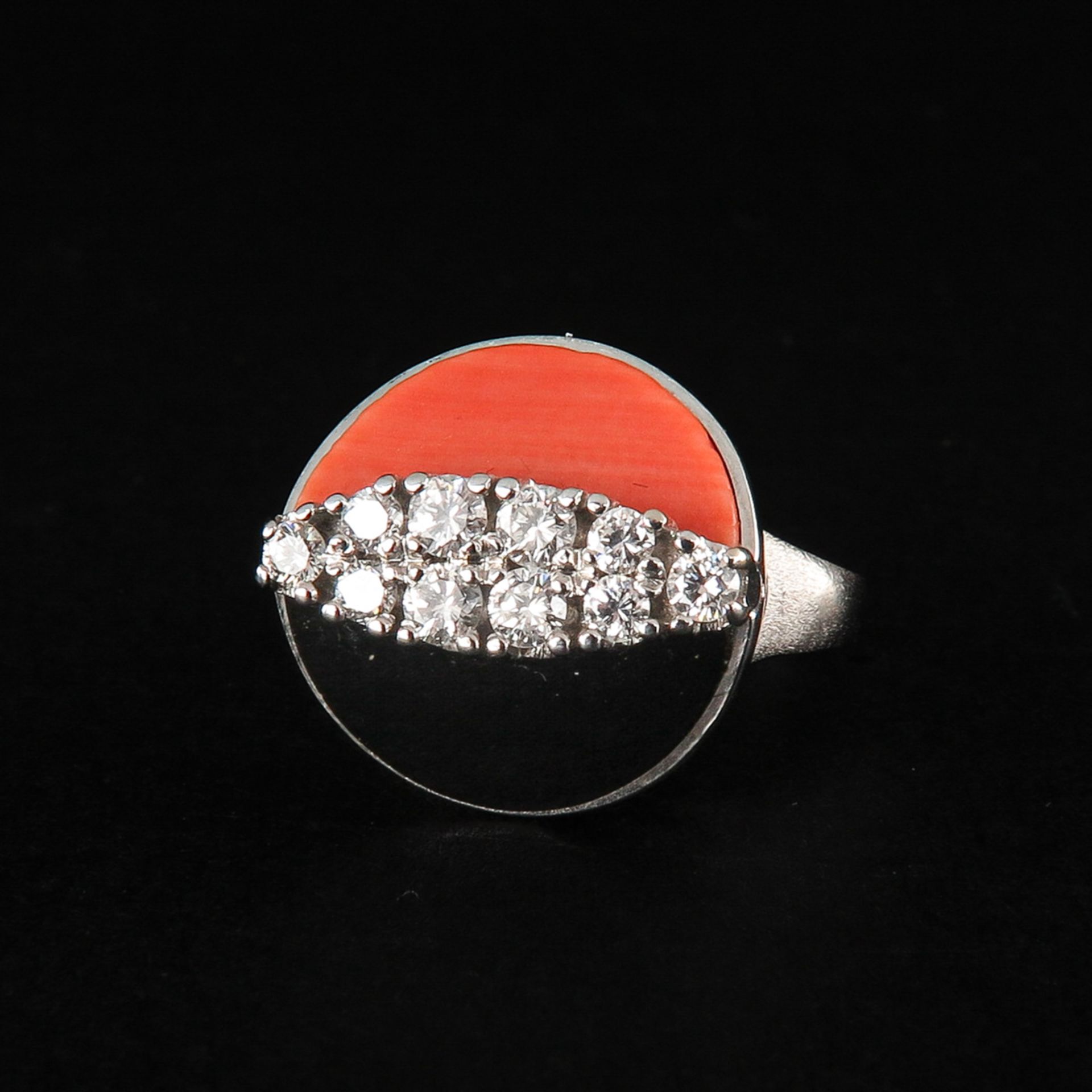 A Ladies Ring