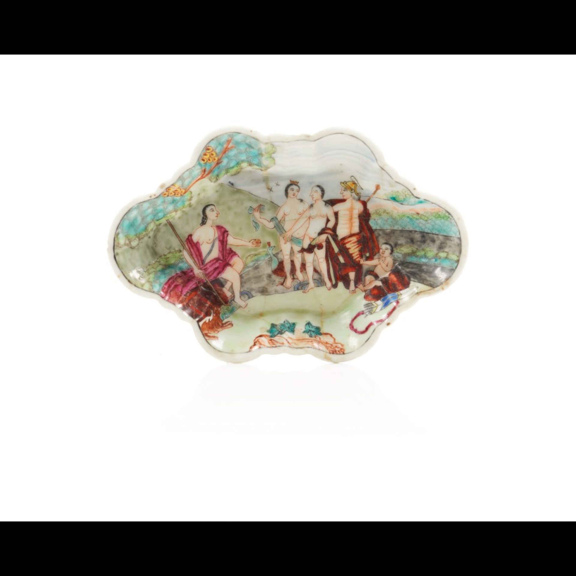  A small lobate "Judgement of Paris" deep saucer