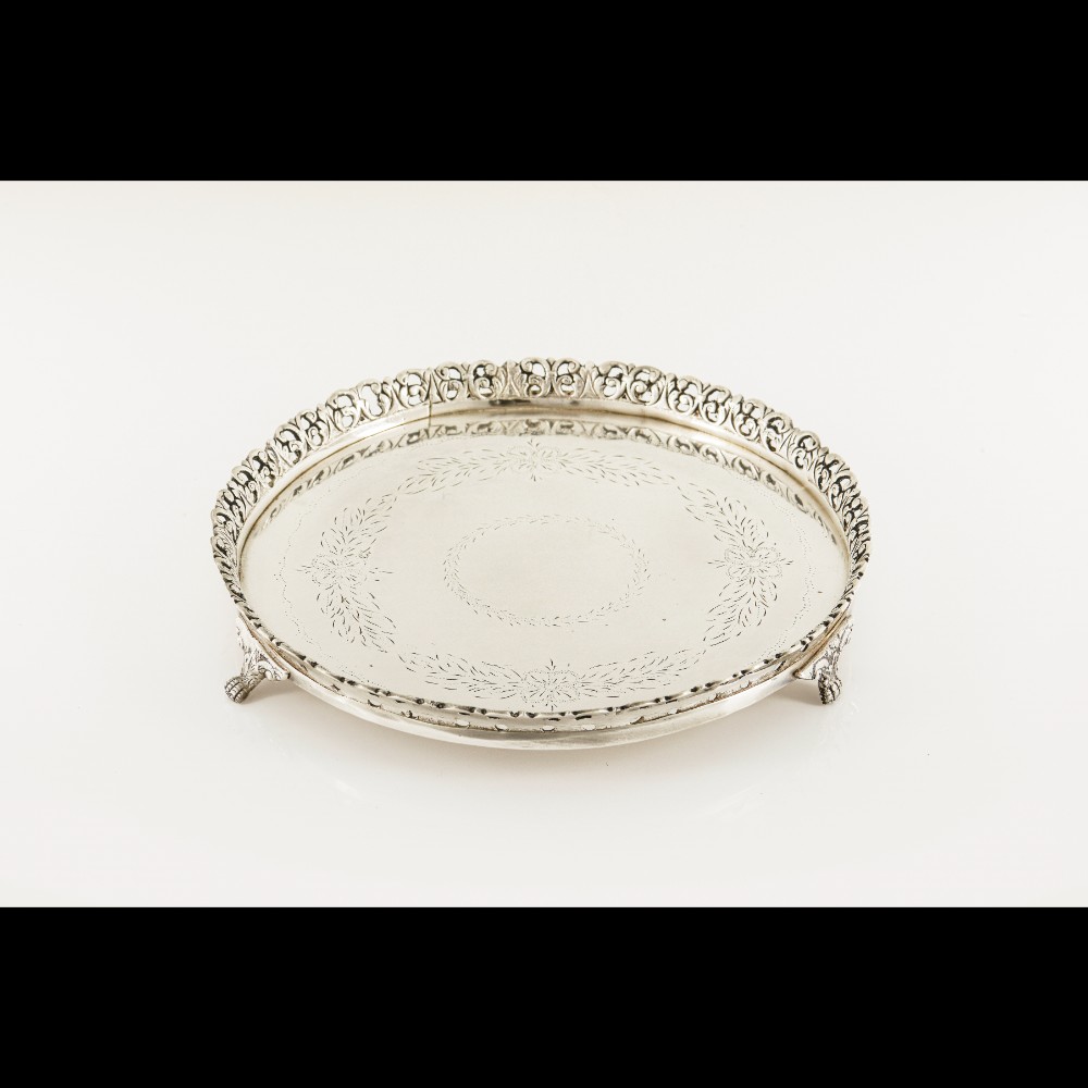  A galleried salver