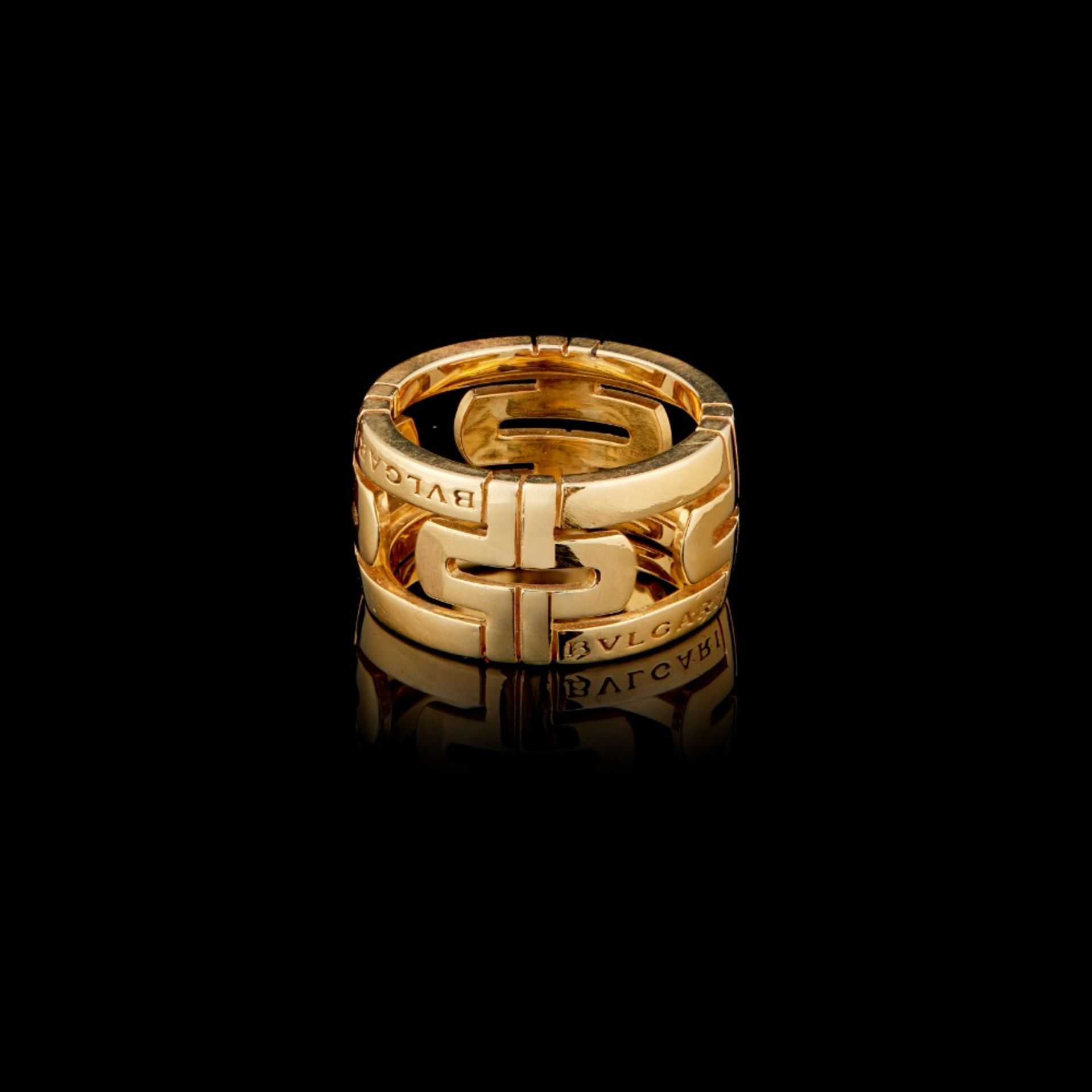  A BVLGARI ring