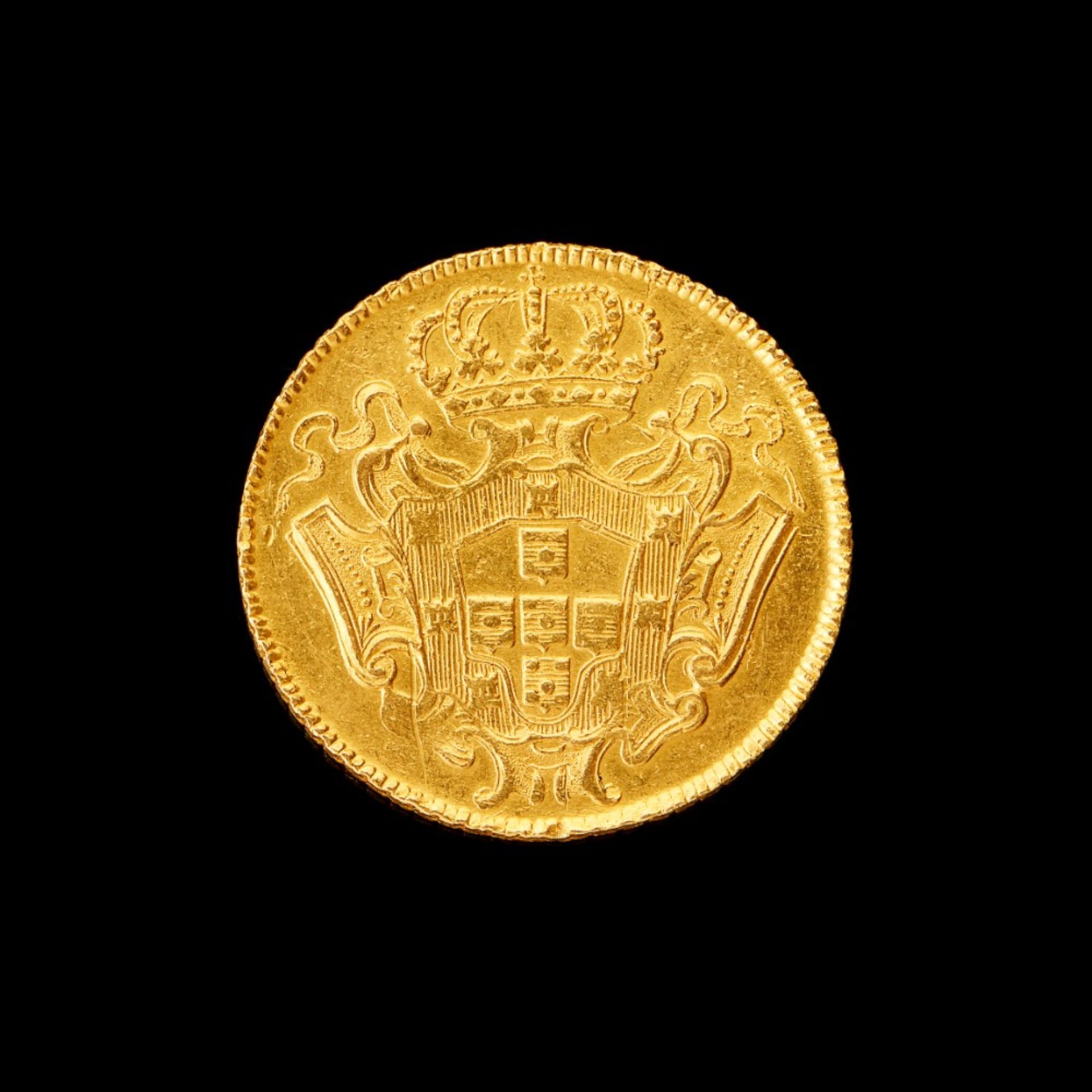 An 8 escudos coin - Bild 2 aus 2