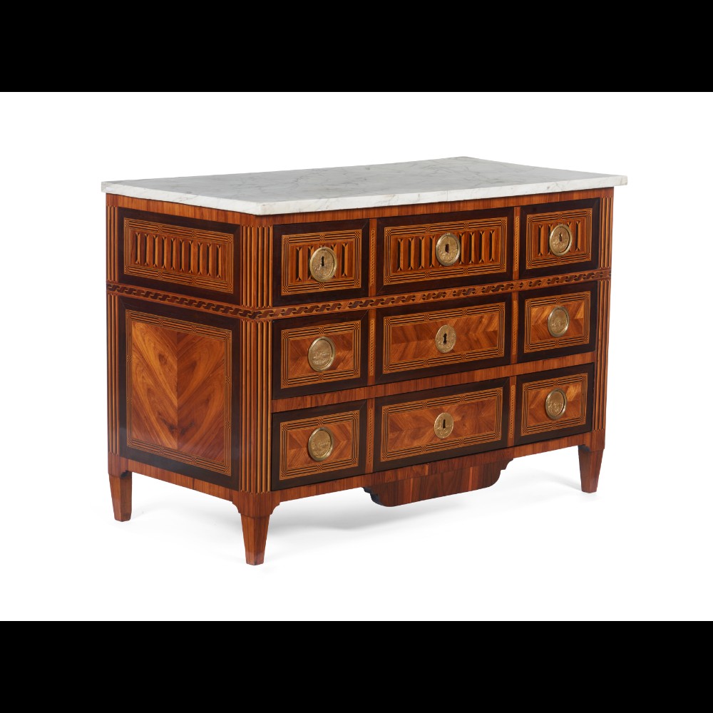  A D.Maria chest of drawers