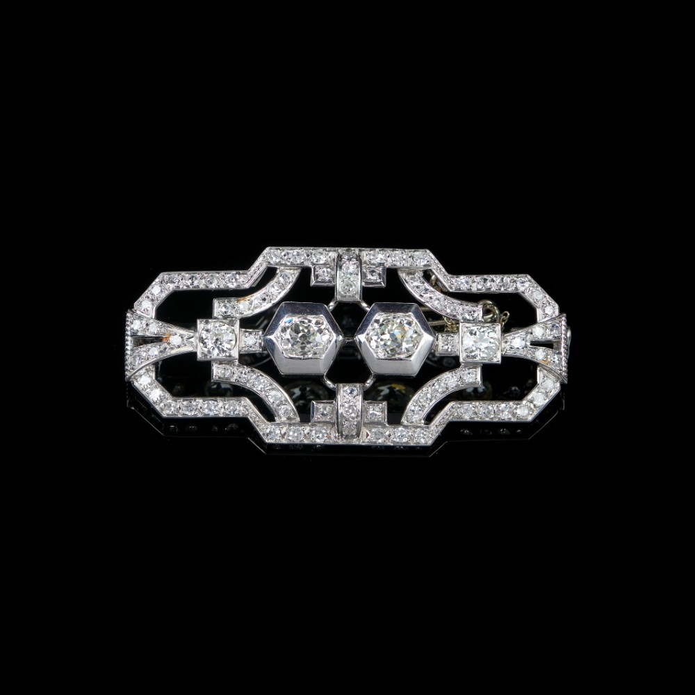  An Art Deco brooch