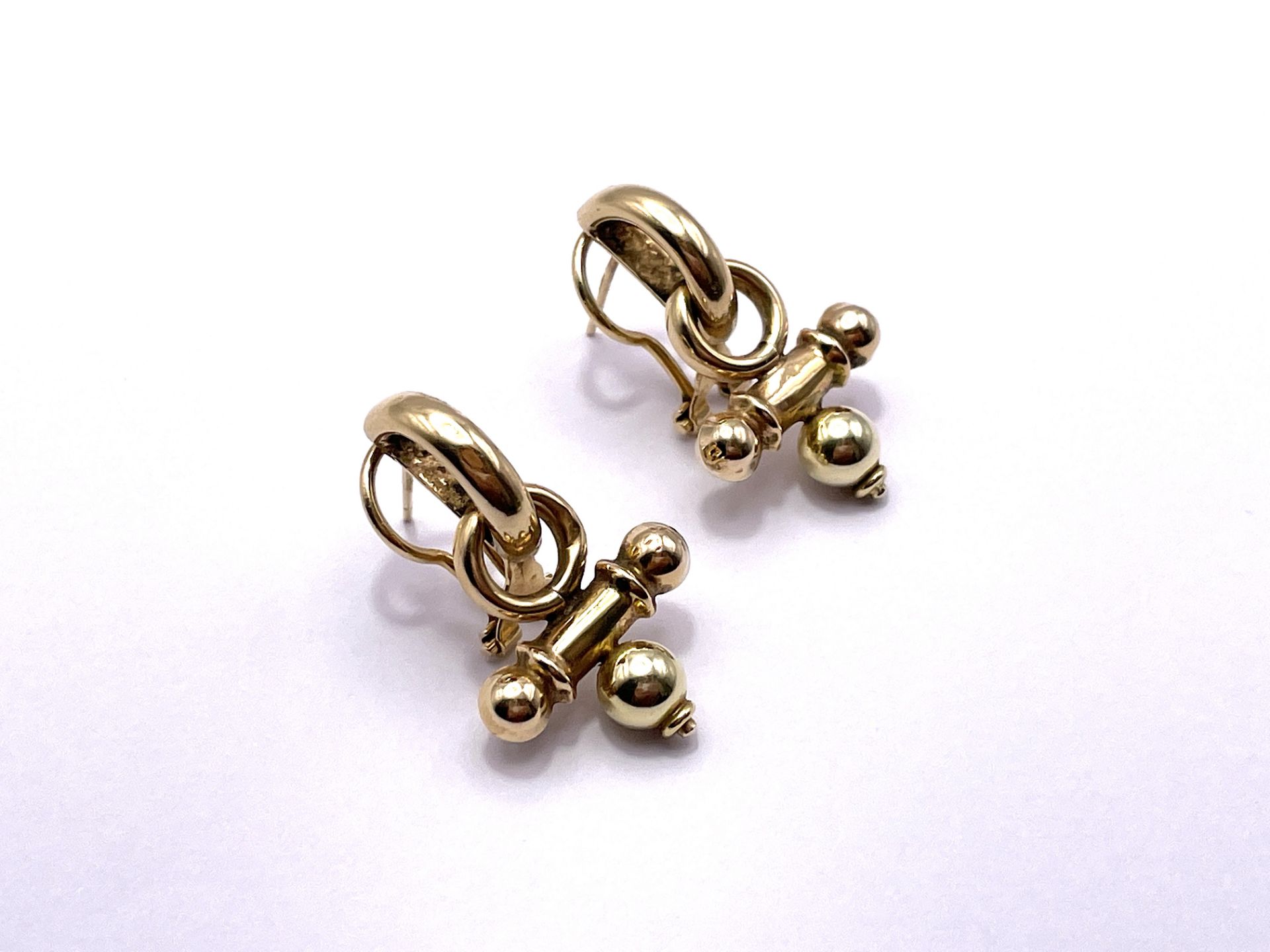 Pair of stud clip earrings - Image 3 of 8