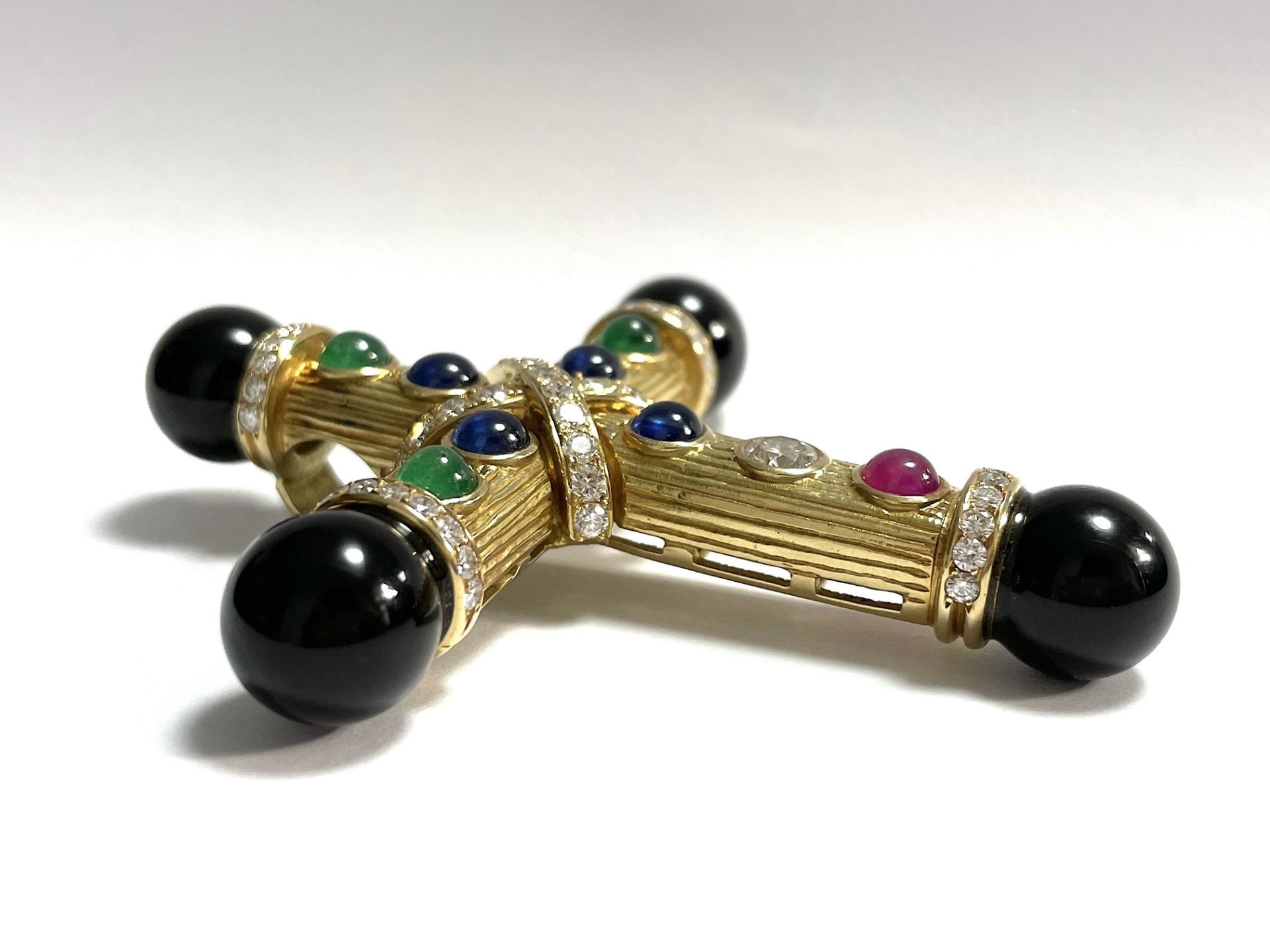 Magnificent cross pendant with onyx, diamonds and rubies, sapphires and emeralds - Image 2 of 9