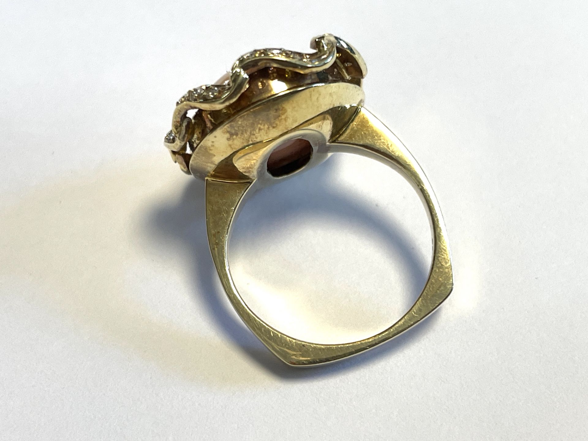 Coral ring with diamonds - Image 11 of 11