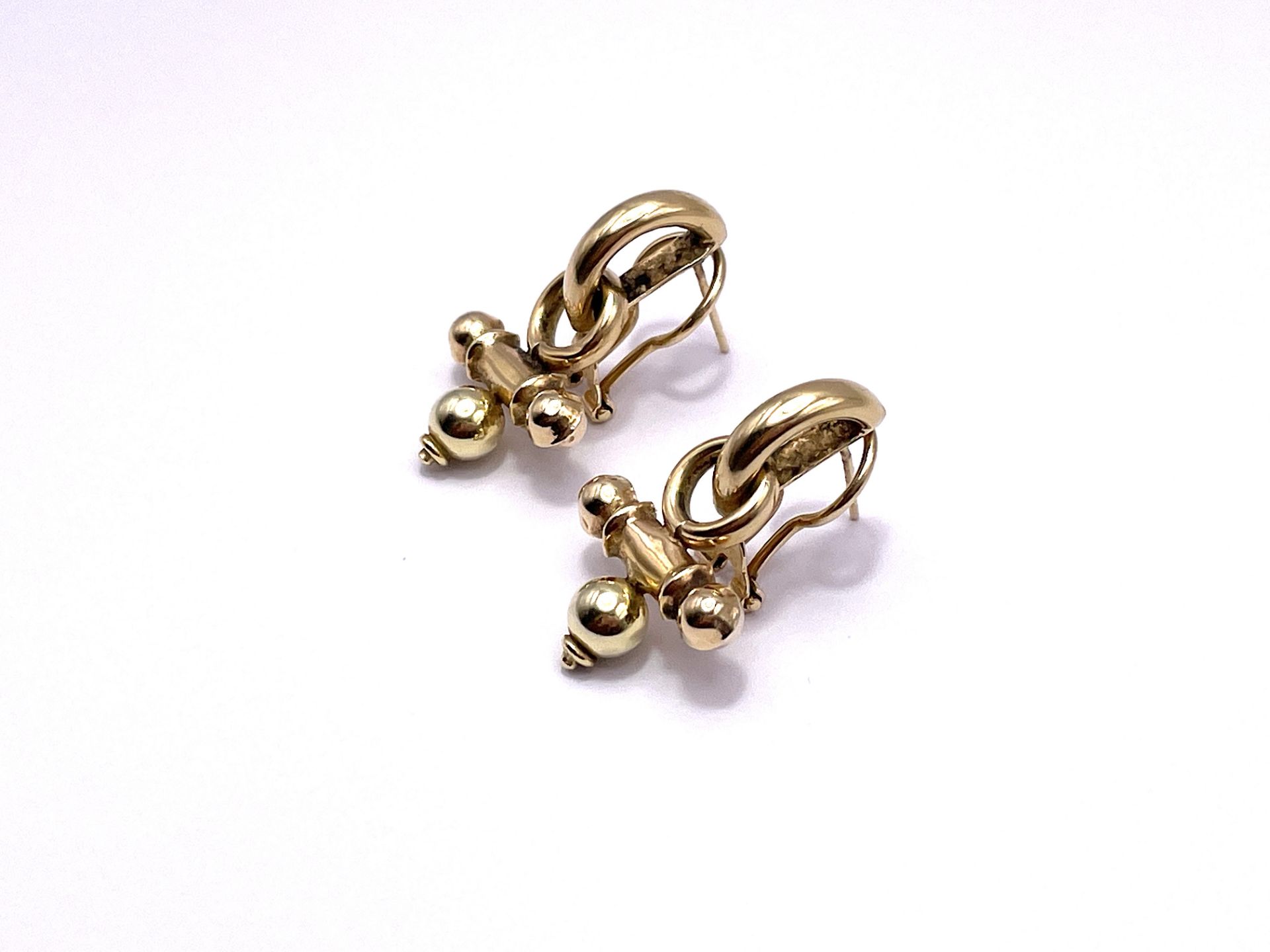 Pair of stud clip earrings - Image 4 of 8