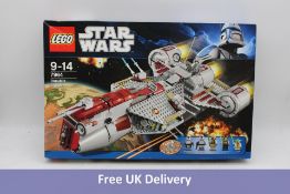 LEGO 7964 Republic Frigate, Age 9-14. Box damaged