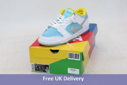 Nike SB Dunk Low Pro Trainers, Lagoon Pulse/Blue/Silver/White, UK 9. Box damaged