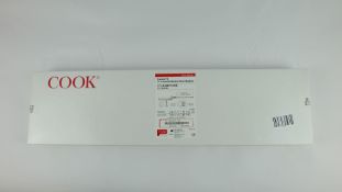 Cook Medical Evolution RL 11FR Controlled-Rotation Dilator Sheath Set, LR-EVN-11.0-RL, Exp 31/03/202