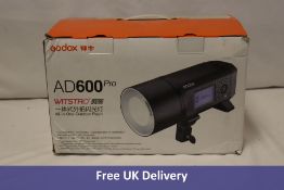 Godox AD600 Pro Witstro All-in-One Outdoor Flash. Box damaged