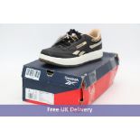 Reebok Junior Unisex Club C Double Revenge Trainers, Black/Gold, UK 5.5. Box damaged