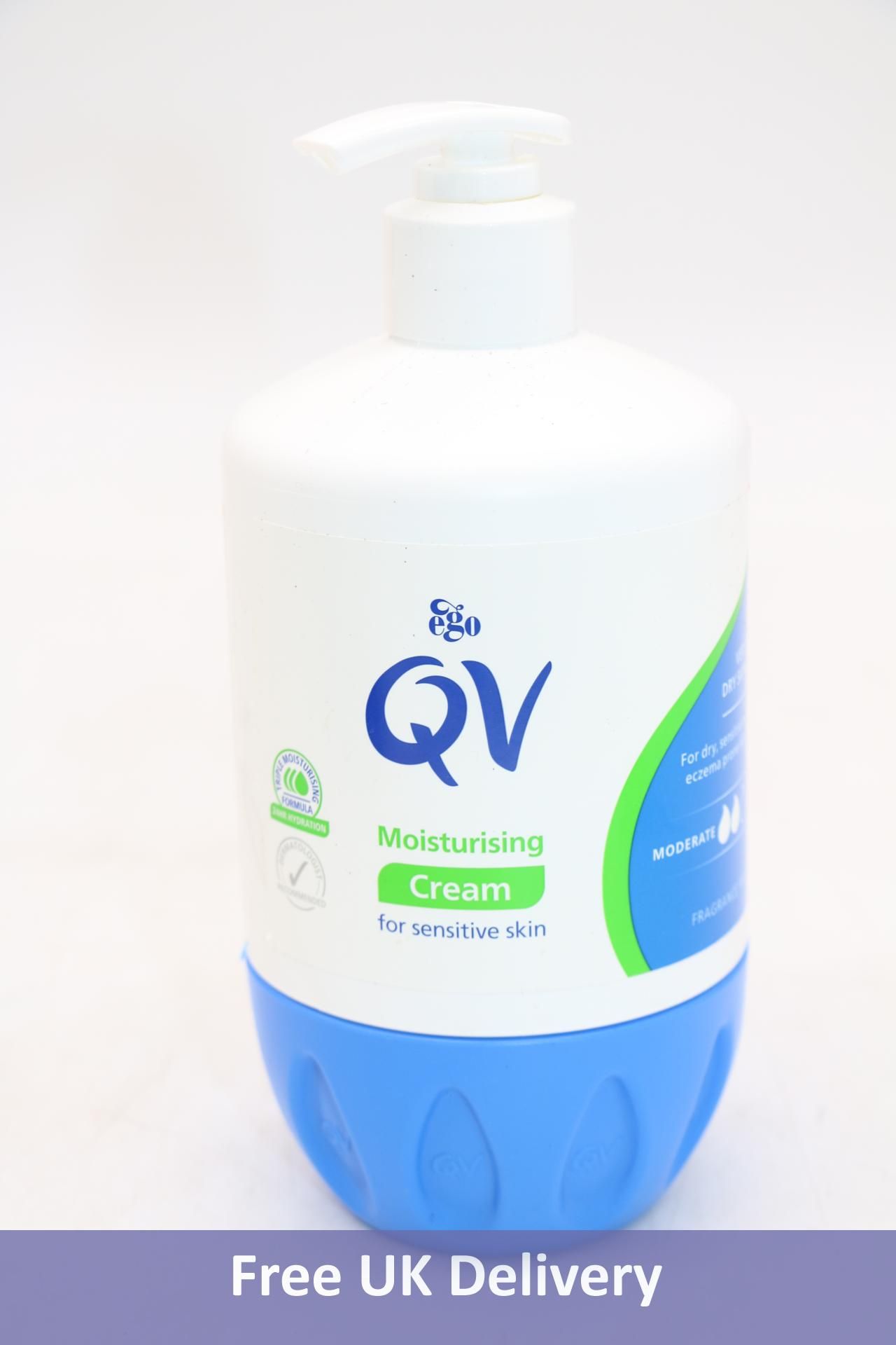 Four Bottle of QV Cream Moisturiser for Dry Skin Conditions, White/Blue, Size 500g