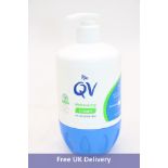 Four Bottle of QV Cream Moisturiser for Dry Skin Conditions, White/Blue, Size 500g