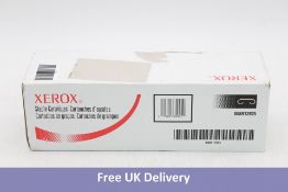 Xerox 008R12925 Staple Pack. Box damaged