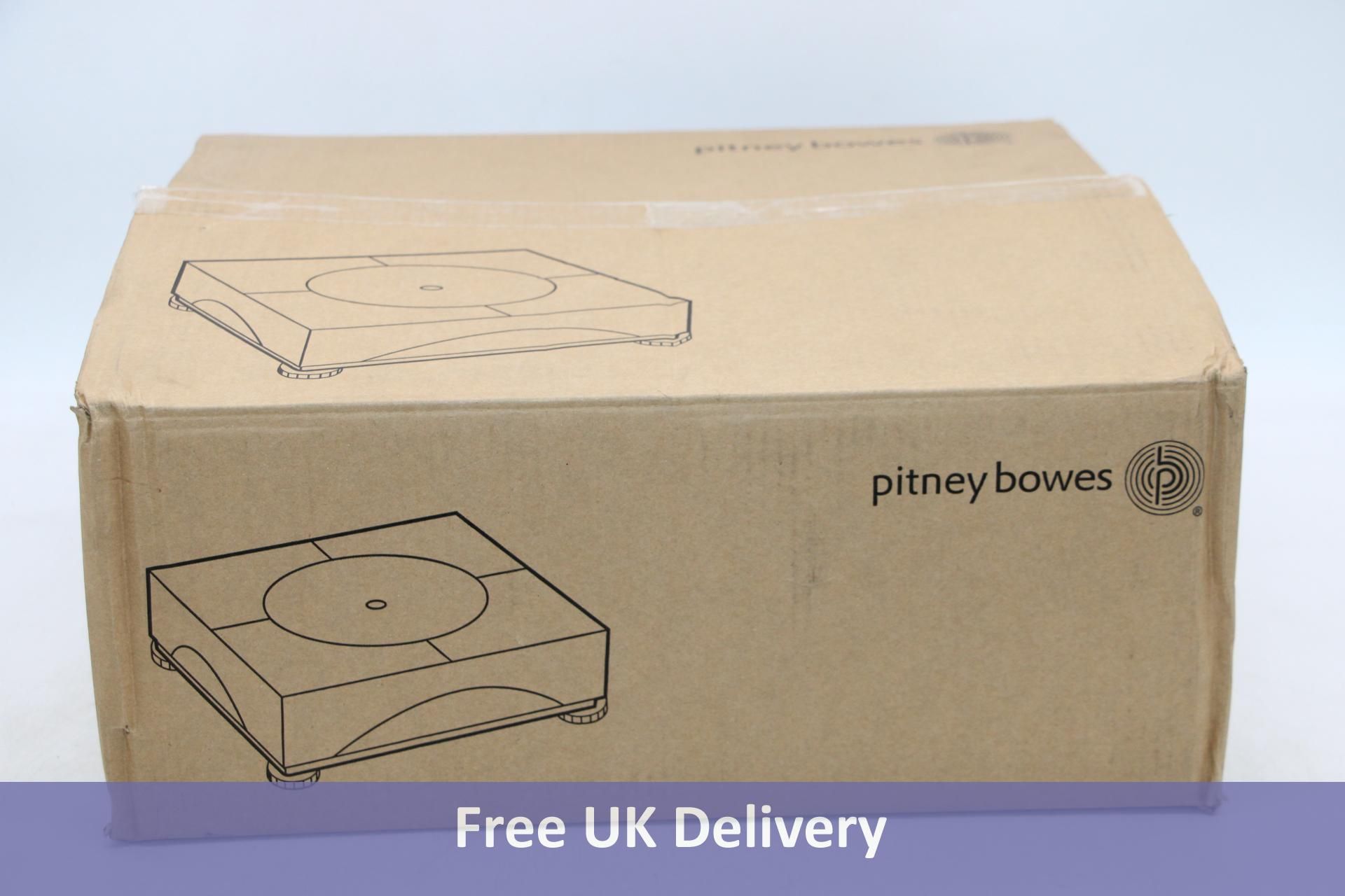 Pitney Bowes MT70 External USB Platform Scale, up to 35kg. Box damaged