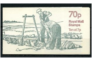 GB 1978 50p Dry-stone-walling bklt., left margin, typical perfs. SGFD4A