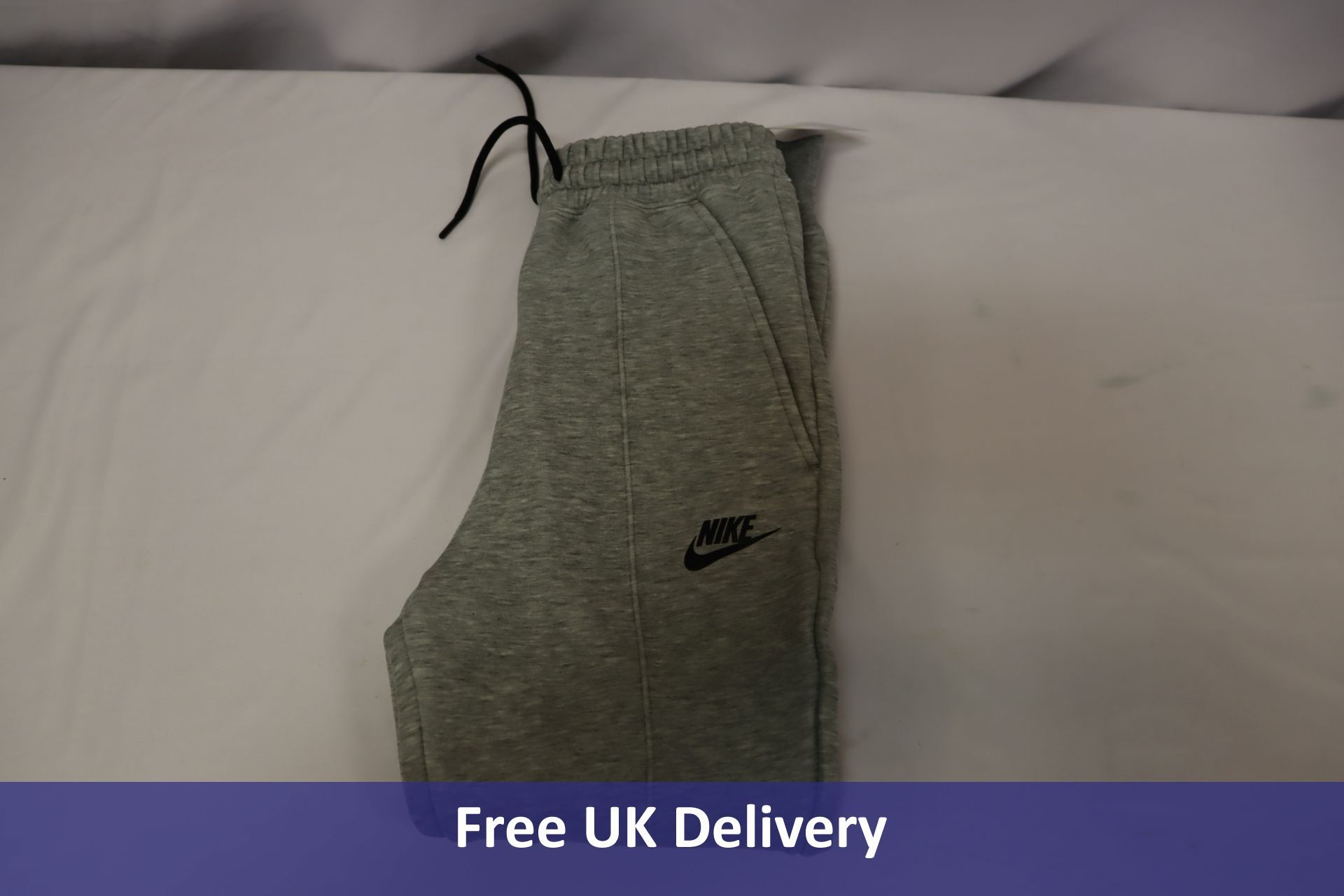 Nike Sportswear Girl's Tech Fleece Jogger, Grey/Black, Extra Large