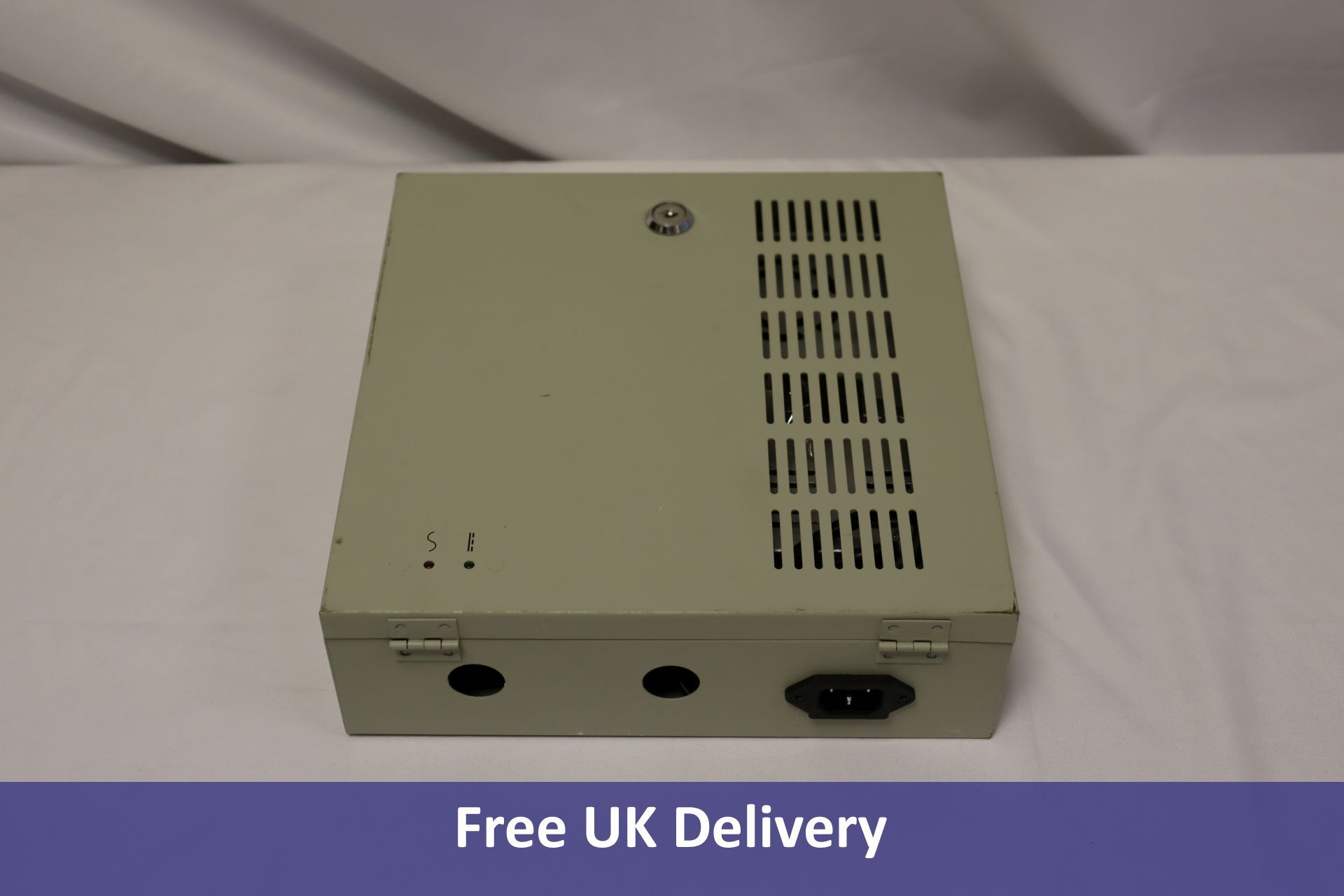 EVERSECU CCTV Distribution Power Box, 18 Channel, 12v DC, 20 Amp
