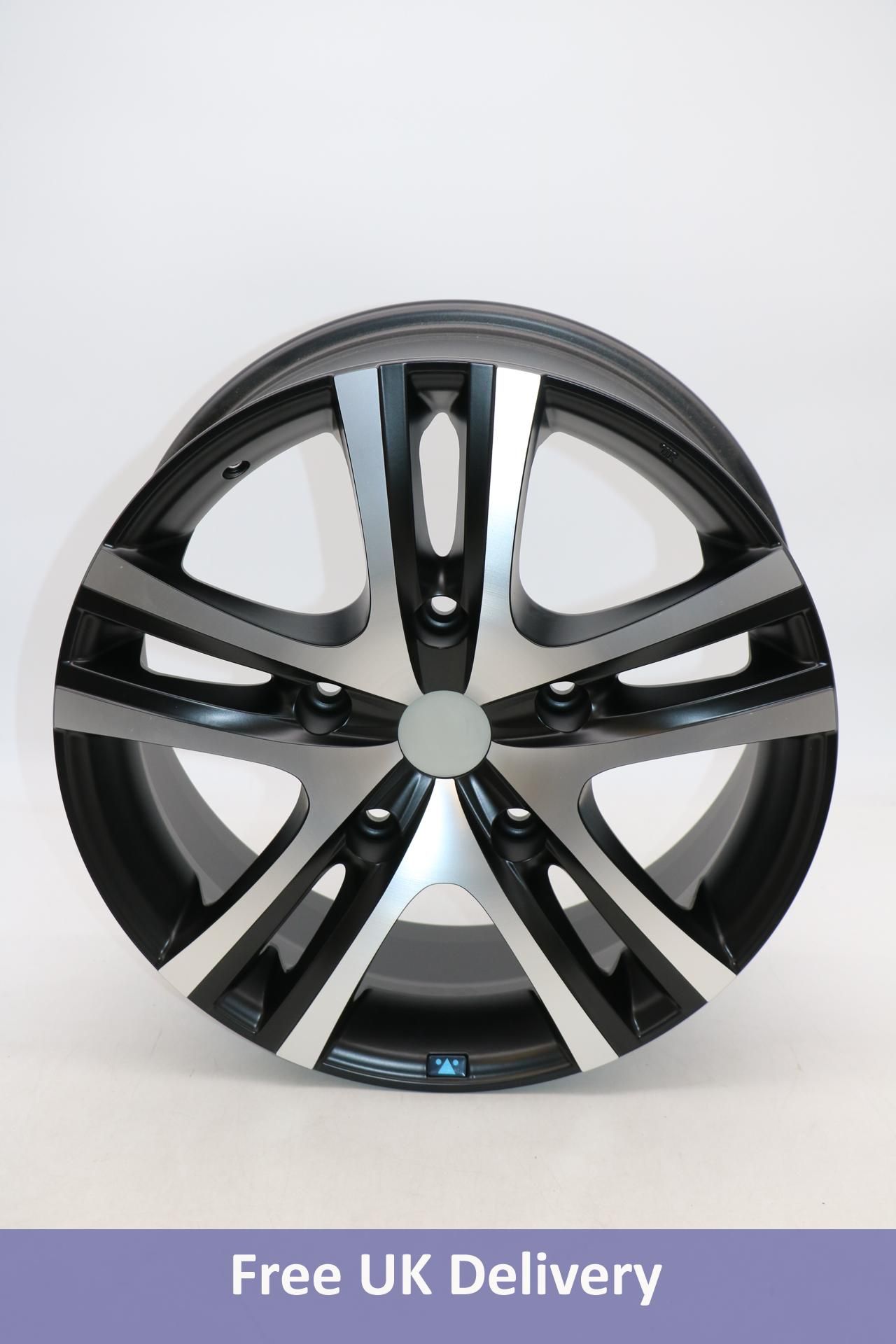 MAK Zenith Hyper 18" Alloy Wheel, Silver/Black