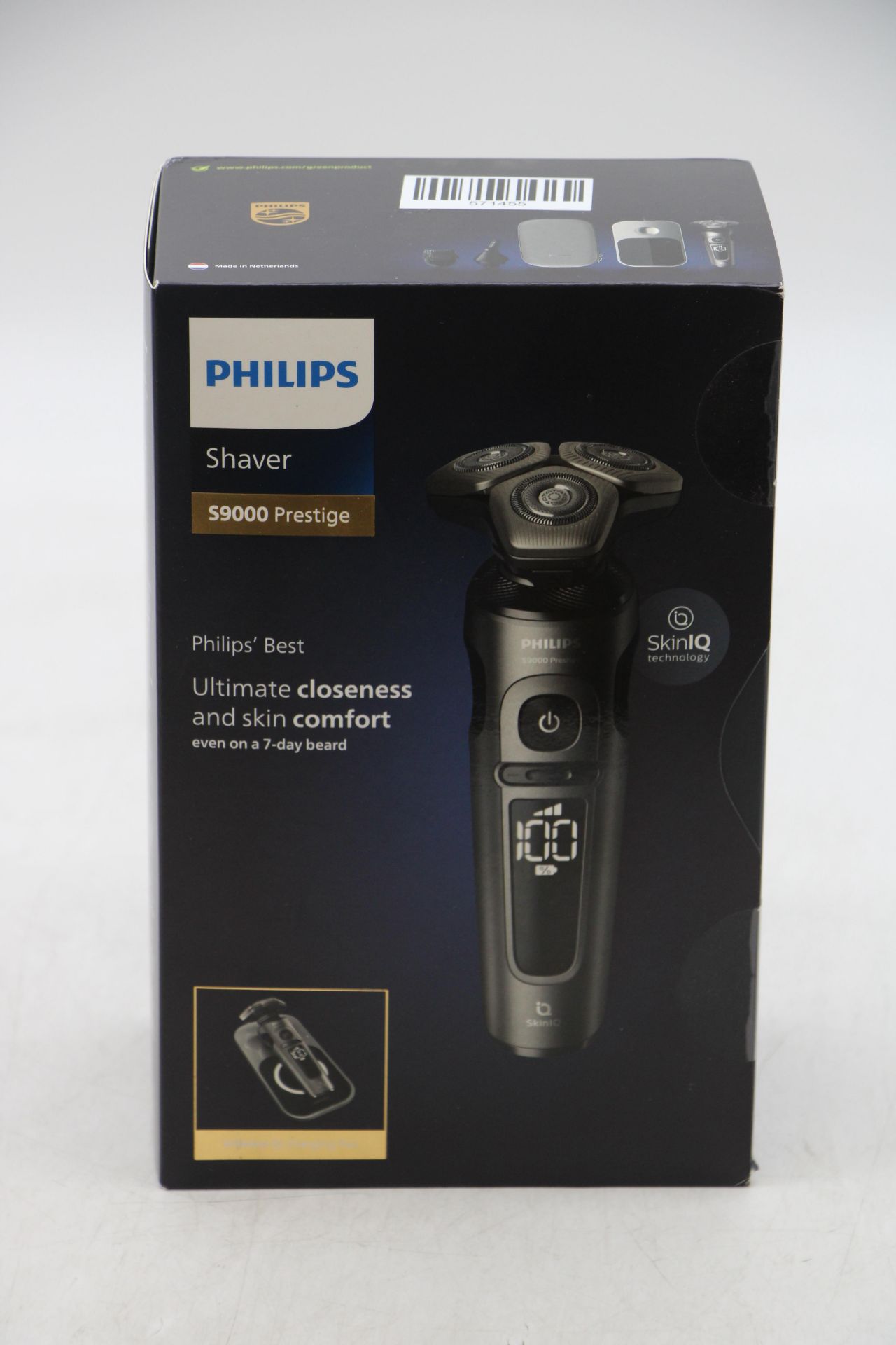 Phillips S9000 Prestige Hydro Skin Glide Shaver, Black/Grey - Image 2 of 2