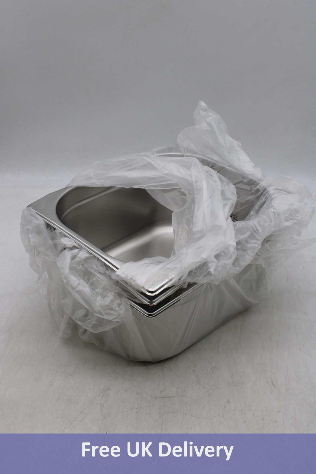 Three Vogue Stainless Steel 1/2 Gastronorm Pan 150mm, Silver
