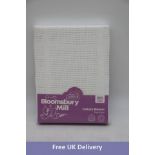 Ten Bloomsbury Mill Organic Cotton New-born Cellular Blankets, Classic White, 2 Per Pack